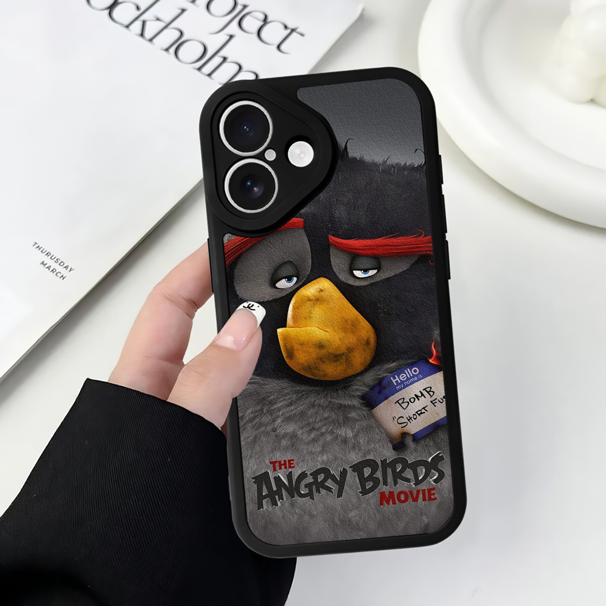 （画像用） Angry Birds アングリーバード 【iPhone 16シリーズ対応】シリコンスマホケース（レザー調） 材質：シリコン